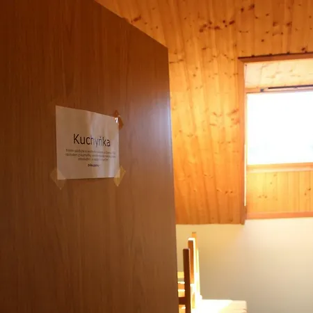 Zoom Konukevi 2*